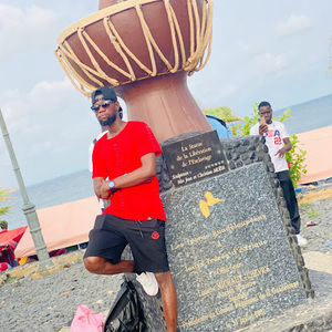 Meet your Posher, Pape